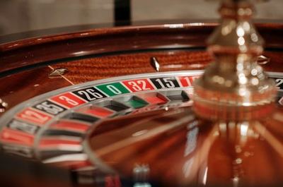 phỏm trực tuyến Kubet